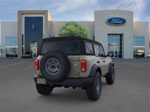 New 2025 Ford Bronco 4-Door w/ Sasquatch Package image 8