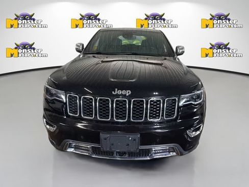 Used 2022 Jeep Grand Cherokee Limited w/ Technology Group AWD/4WD image 2