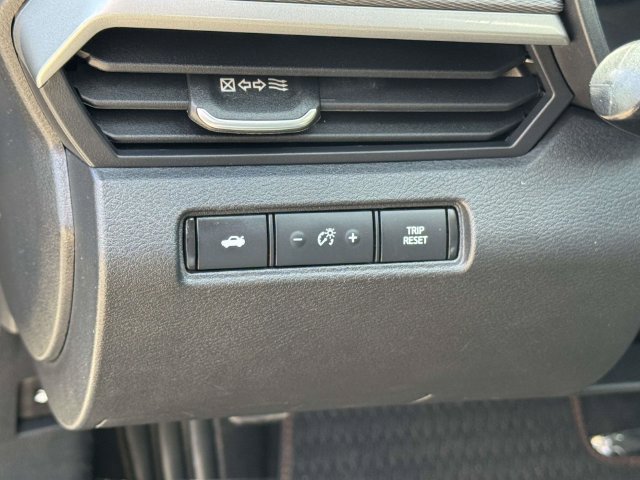 Used 2024 Nissan Altima 2.5 SR FWD image 20