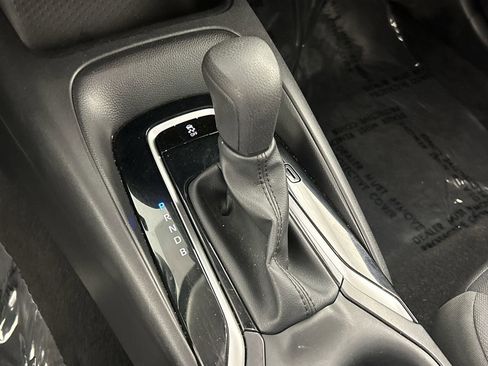 Used 2024 Toyota Corolla LE image 15