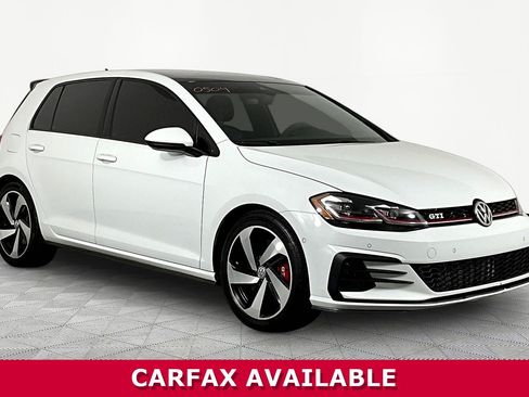 Used 2018 Volkswagen GTI Autobahn FWD image 3