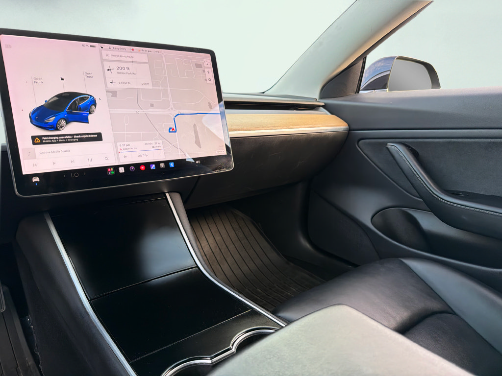 Used 2019 Tesla Model 3 Standard Range Plus RWD image 27