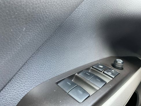 Used 2023 Toyota Camry LE AWD/4WD image 20