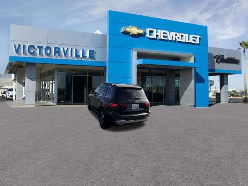 Used 2025 Mercedes-Benz GLB 250 image 7