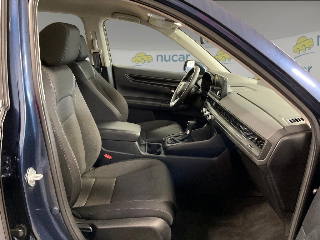 Used 2025 Honda CR-V LX image 11