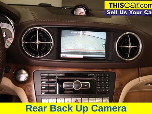 Used 2016 Mercedes-Benz SL 550 image 19