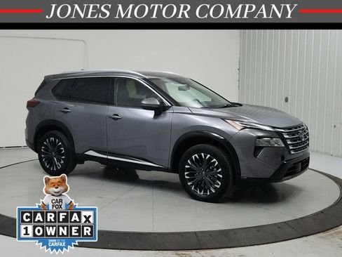 Used 2026 Nissan Rogue Platinum w/ Platinum Premium Package AWD/4WD image 1