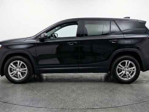 Used 2024 GMC Terrain SLE FWD image 5