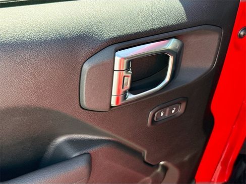 New 2026 Jeep Gladiator Sport image 17