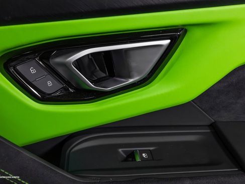 Used 2024 Lamborghini Urus S image 47