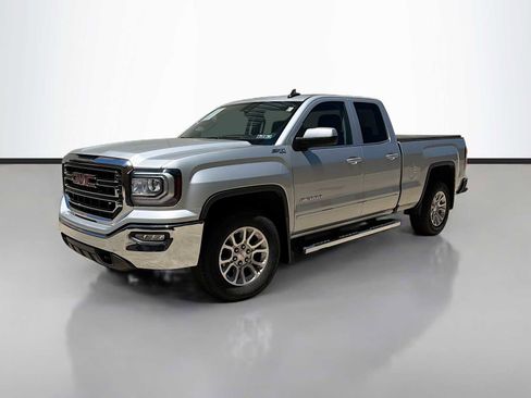 Used 2019 GMC Sierra 1500 SLE w/ SLE Value Package AWD/4WD image 1