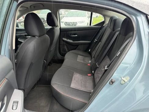 Used 2025 Nissan Sentra SR FWD image 16