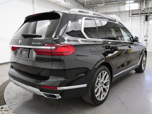 Used 2022 BMW X7 xDrive40i w/ Cold Weather Package image 7