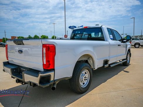 Certified 2023 Ford F350 XL w/ XL Chrome Package RWD image 7