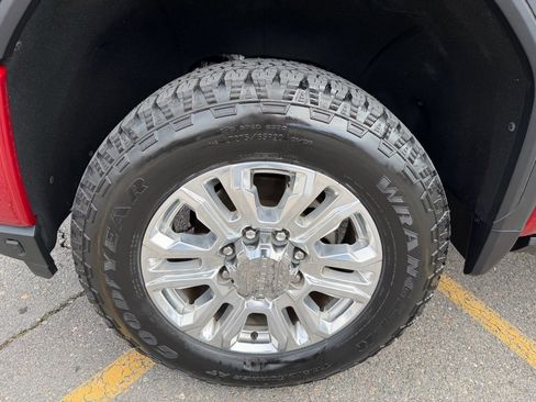 Used 2021 GMC Sierra 3500 Denali w/ Denali Ultimate Package image 9