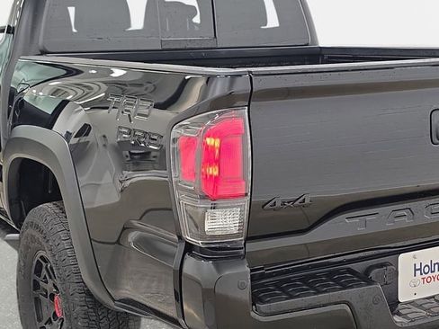 Certified 2023 Toyota Tacoma TRD Pro AWD/4WD image 31