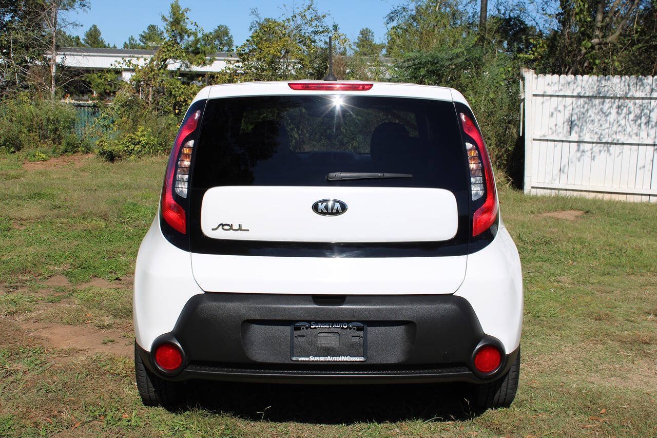 Used 2014 Kia Soul FWD image 8