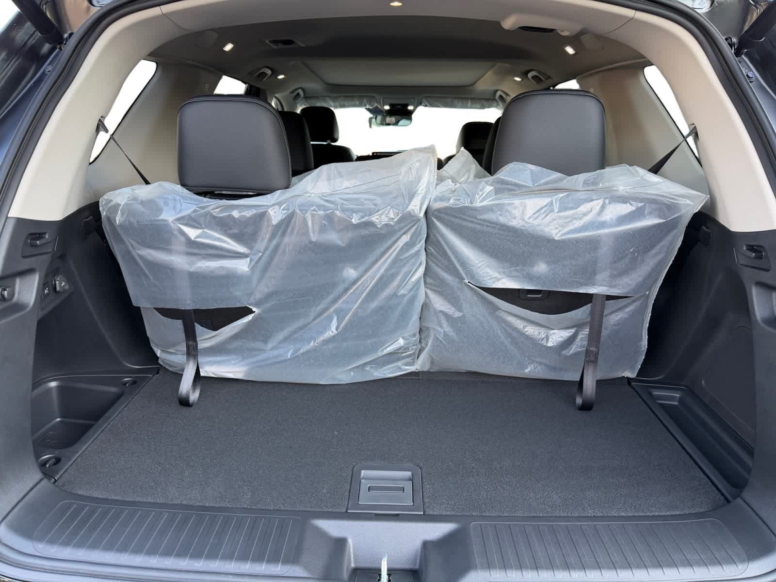 Used 2026 Honda Pilot image 7