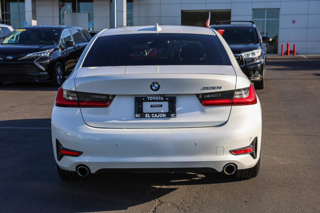 Used 2019 BMW 330i Sedan w/ Convenience Package RWD image 22