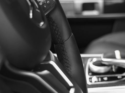 Used 2021 Mercedes-Benz G 550 image 43