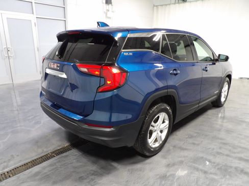 Used 2020 GMC Terrain SLE FWD image 4