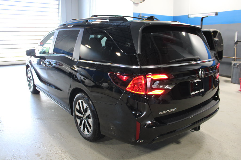 New 2027 Honda Odyssey EX-L image 8