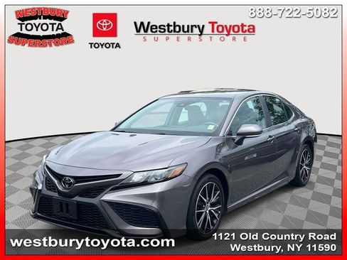 Certified 2024 Toyota Camry SE AWD/4WD image 5