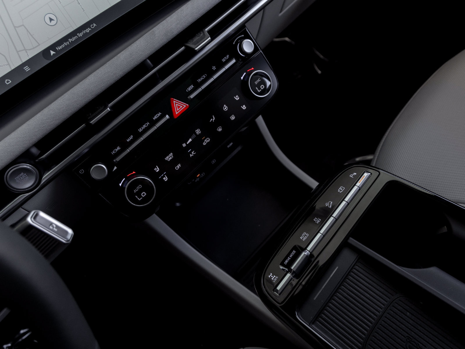 New 2026 Hyundai Tucson Limited AWD/4WD image 17