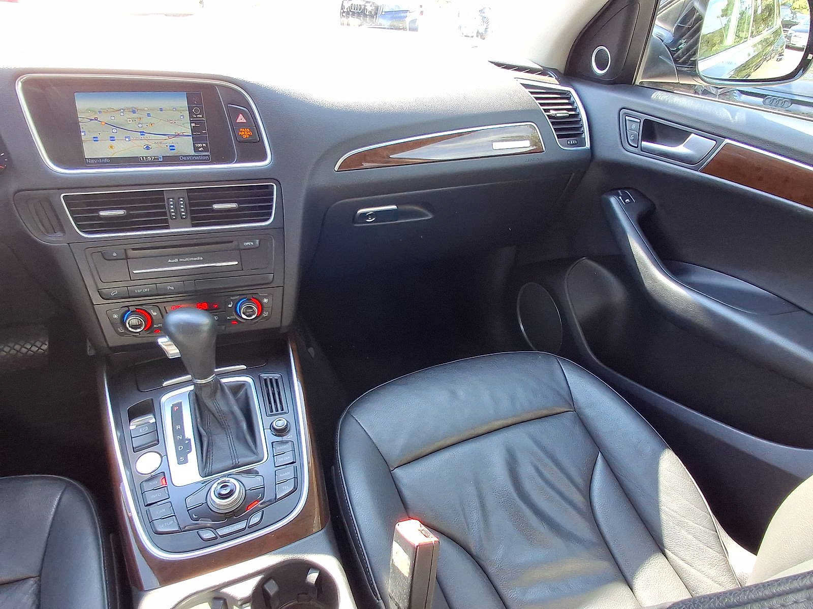 Used 2010 Audi Q5 3.2 Prestige AWD/4WD image 11