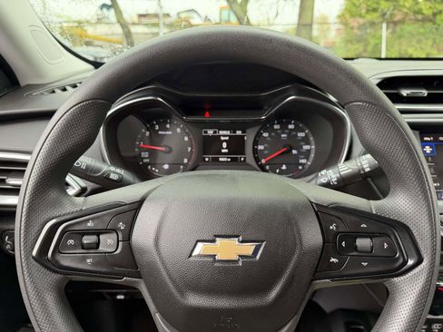 Certified 2023 Chevrolet TrailBlazer LT FWD image 28