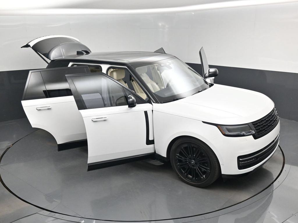 Used 2023 Land Rover Range Rover Long Wheelbase Autobiography AWD/4WD image 19