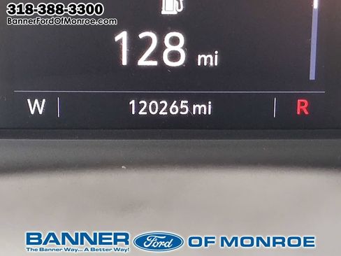 Used 2022 Cadillac XT6 Luxury FWD image 32