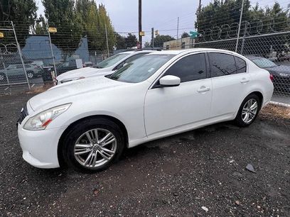 Used 2013 INFINITI G37 x w/ Premium Pkg