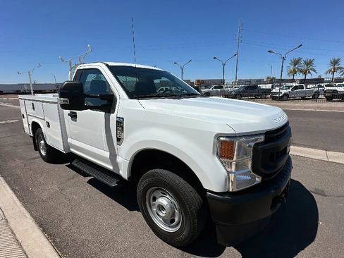 Used 2020 Ford F250 XL w/ Power Equipment Group AWD/4WD image 7