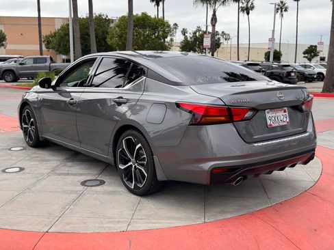 Certified 2023 Nissan Altima 2.5 SR w/ SR Premium Package image 6