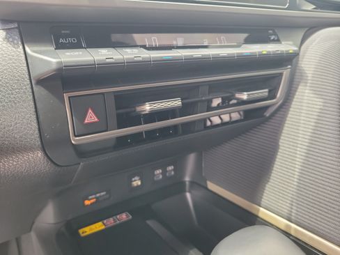 Used 2025 Toyota Camry LE FWD image 23