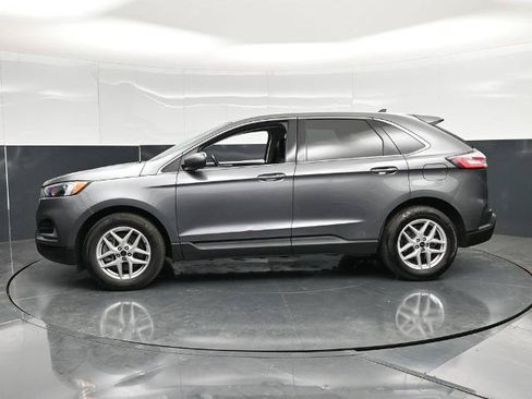 Certified 2024 Ford Edge SEL AWD/4WD image 6