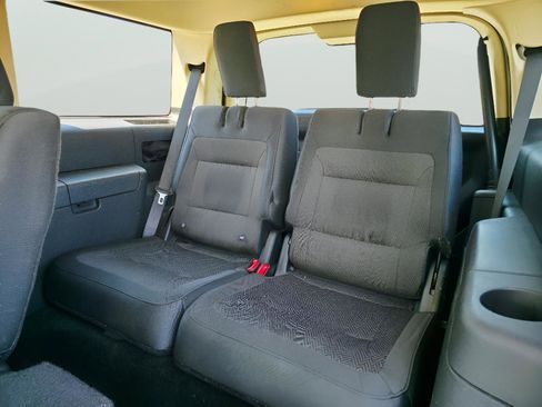 Used 2016 Ford Flex SEL w/ Equipment Group 201A AWD/4WD image 10