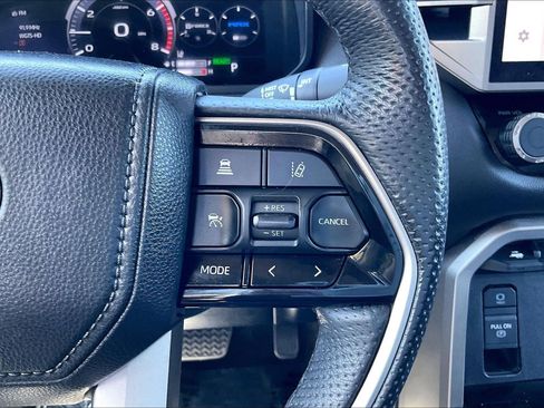 Used 2024 Toyota Tundra Limited AWD/4WD image 18