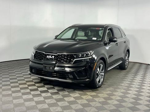 Used 2023 Kia Sorento SX Prestige image 3