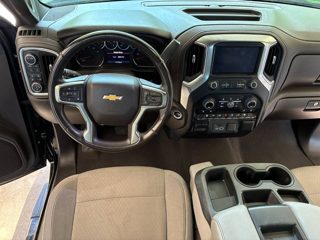 Used 2022 Chevrolet Silverado 3500 LT w/ All Star Edition AWD/4WD image 17