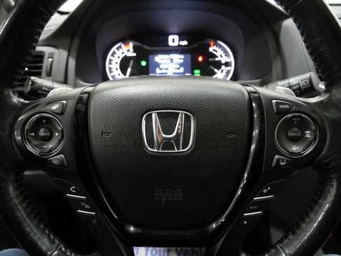 Used 2016 Honda Pilot Elite image 17