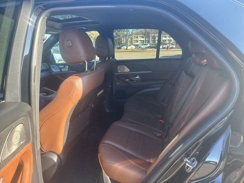 Used 2024 Mercedes-Benz GLE 450e 4MATIC image 19