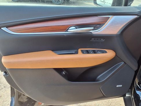 New 2026 Cadillac XT5 Premium Luxury image 12