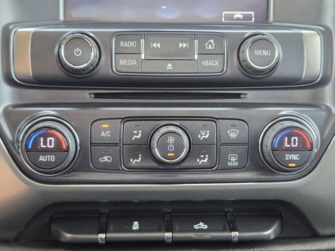 Used 2018 Chevrolet Silverado 1500 LT w/ Texas Edition RWD image 18