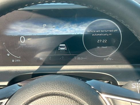 Certified 2024 Kia Seltos X-Line AWD/4WD image 12
