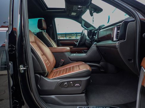 Used 2024 GMC Sierra 2500 Denali Ultimate w/ Max Trailering Package image 28