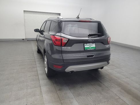 Used 2019 Ford Escape Titanium AWD/4WD image 5