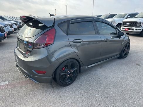 Used 2017 Ford Fiesta ST image 8