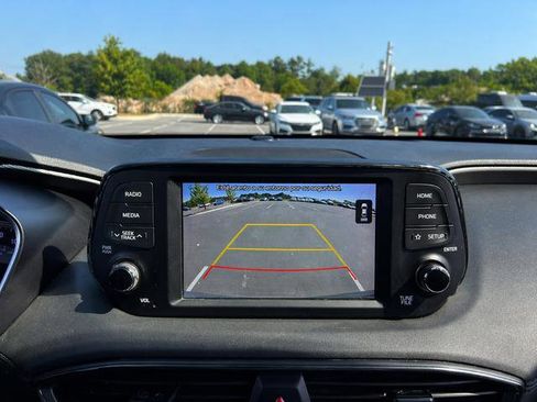 Used 2020 Hyundai Santa Fe SE image 22